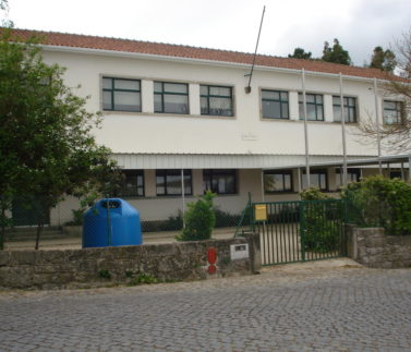 escola-basica-de-curvos